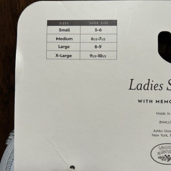 NEW Laura Ashley Women's Memory Foam Slippers - Lt Gray - Size M 6.5 -7.5- - Picture 4 of 4